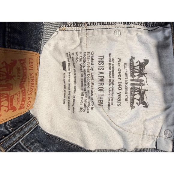 Levi's Man Jeans W36 L30 Back Pockets Blue Denim Zip Button - Picture 2 of 9